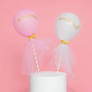 Happy Birthday kakkukoriste - vaaleanpunainen tyllipallo